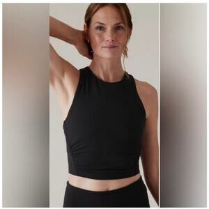 Athleta Conscious Twist Crop Bra